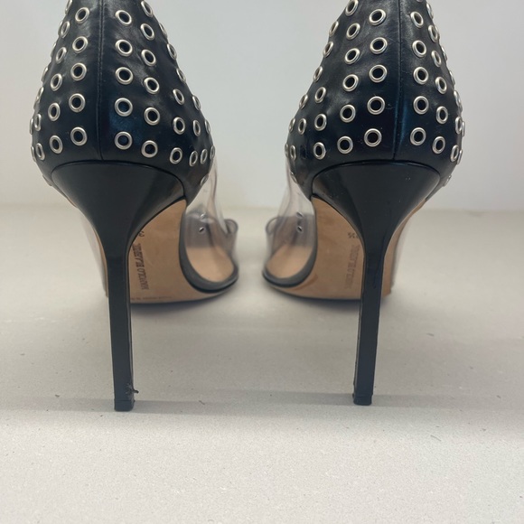 Manolo Blahnik studded black pump with lucite sides - Picture 8 of 8